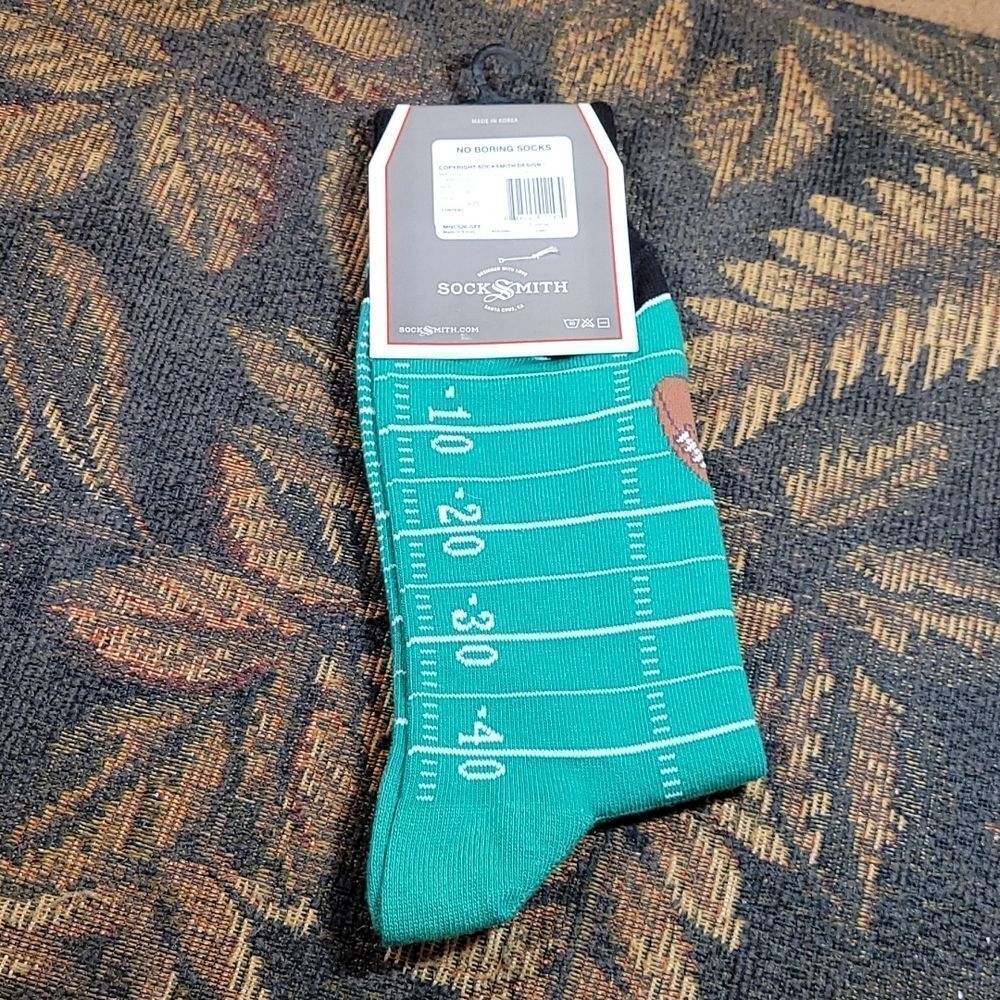 Sock Smith Football Novelty Socks~ NWT - Picture 3 of 4